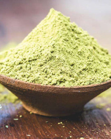 Bild von einer Bildersammlung, Visualisierung von Khadi-Produkten und deren natürlichen Inhaltsstoffen